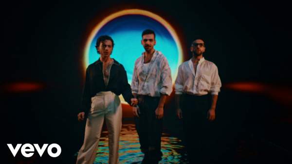 Capolavoro Lyrics (English Translation) – Il Volo